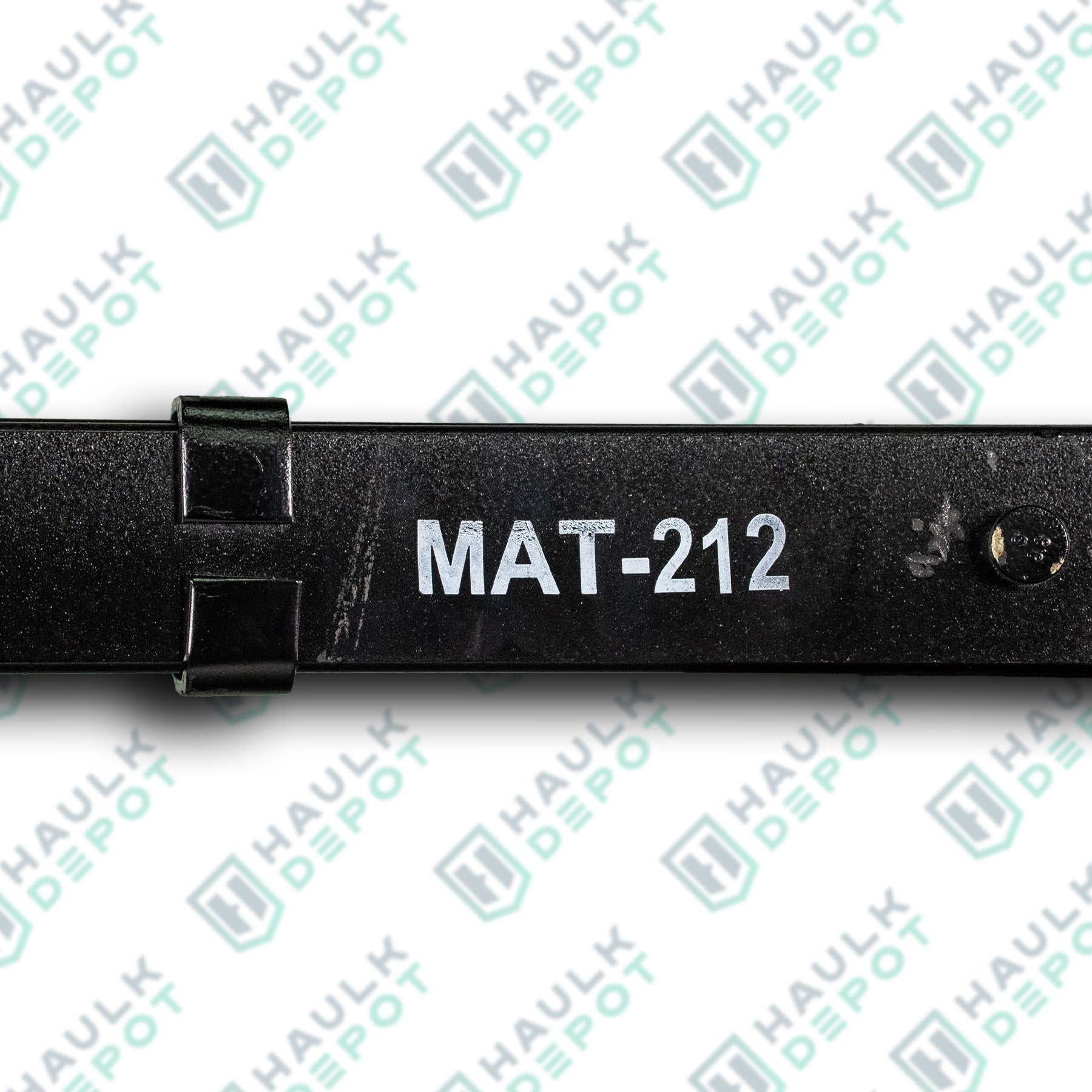 3.5K Trailer Leaf Spring – 4 Leaf – Double Eye – 25.13" | MT-212