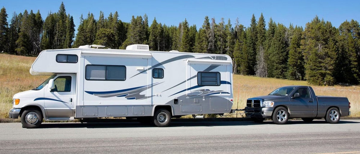 List of Flat Towable Vehicles: Best Cars & How to Tow Behind RV